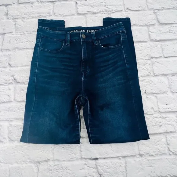 American‎ Eagle Jeans Women 4 Regular Blue Dark Wash Super High Rise Jegging - Picture 2 of 11